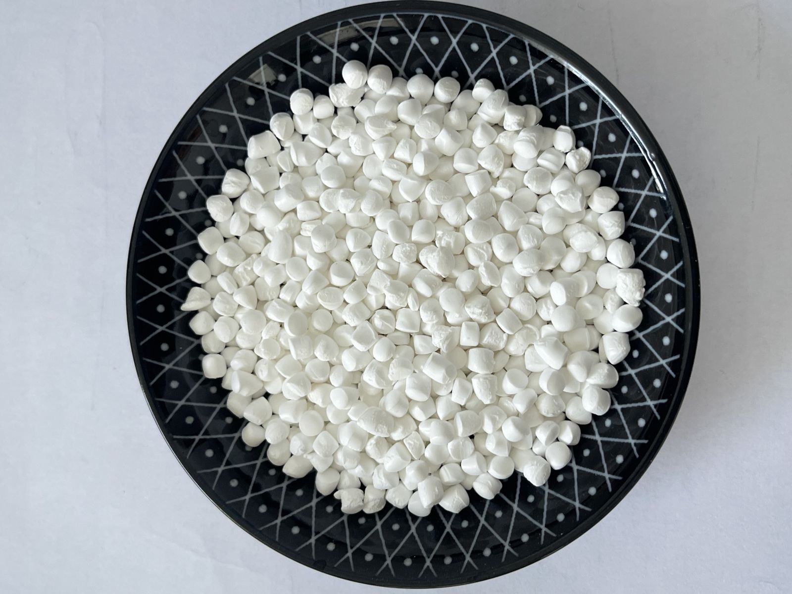 聚醚TPU专用阻燃母粒CM-60A